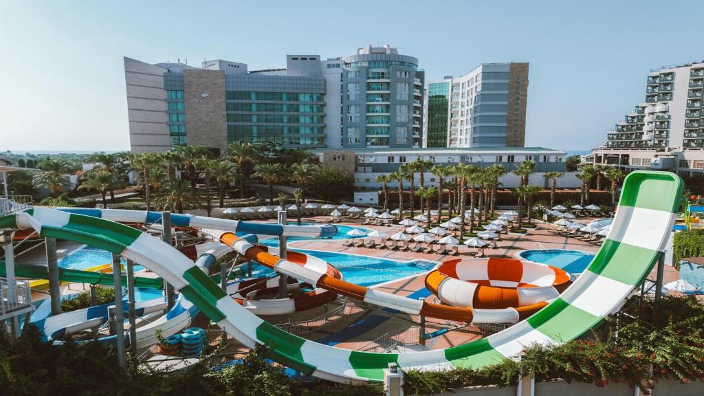 Sherwood Exclusive Lara su parkı ve kaydıraklar